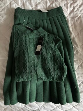 Fashion Nova Green Cable Knit Midi Skirt